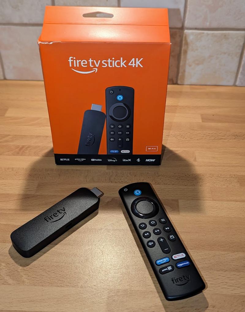 Fire Stick 4K Ultra HD Firestick / TV Stick Streaming / 2nd Gen /  WIFI 6